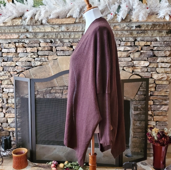 🆕🎁Brooklynn's Cardigan in Marsala - Picture 2 of 9